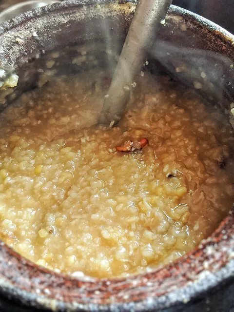 பானையில் சர்க்கரைப் பொங்கல்