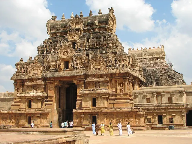 தஞ்சை பெரிய கோயில்