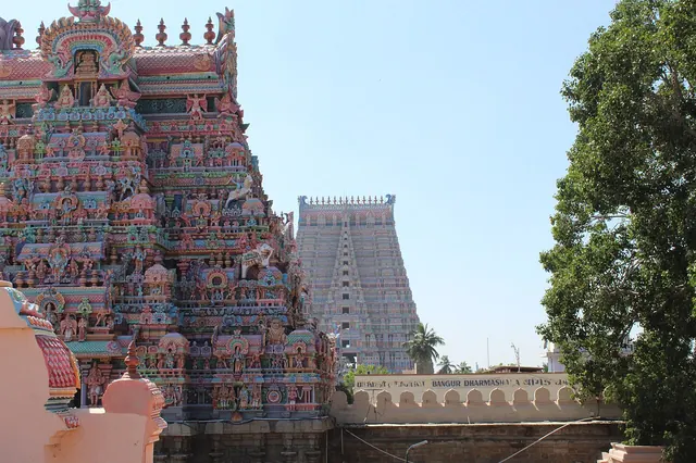 ஸ்ரீரங்கம் கோயில் கோபுரங்கள்